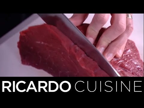Comment couper une pièce de viande pour qu'elle fonde dans la bouche