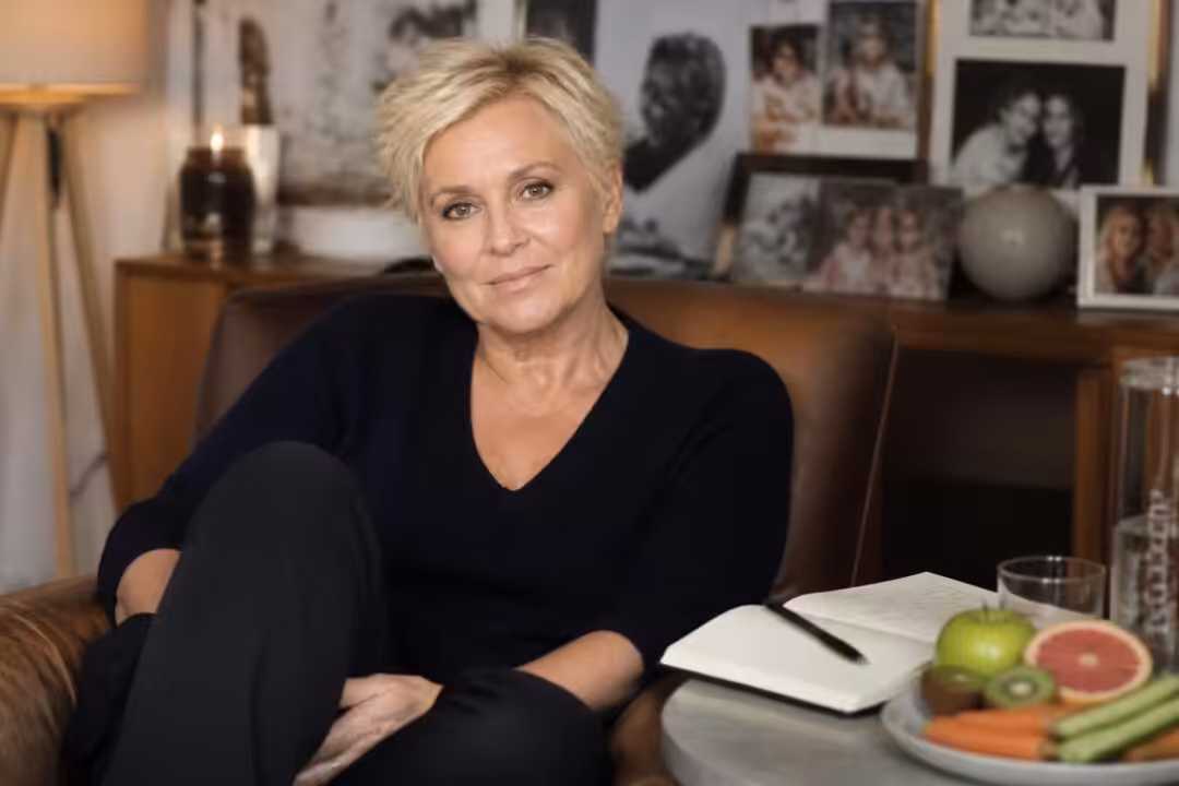 découvrez le témoignage poignant de muriel robin sur son parcours de prise de poids jusqu'à 99 kilos et le régime efficace qui lui a permis de retrouver la forme et la confiance en elle.